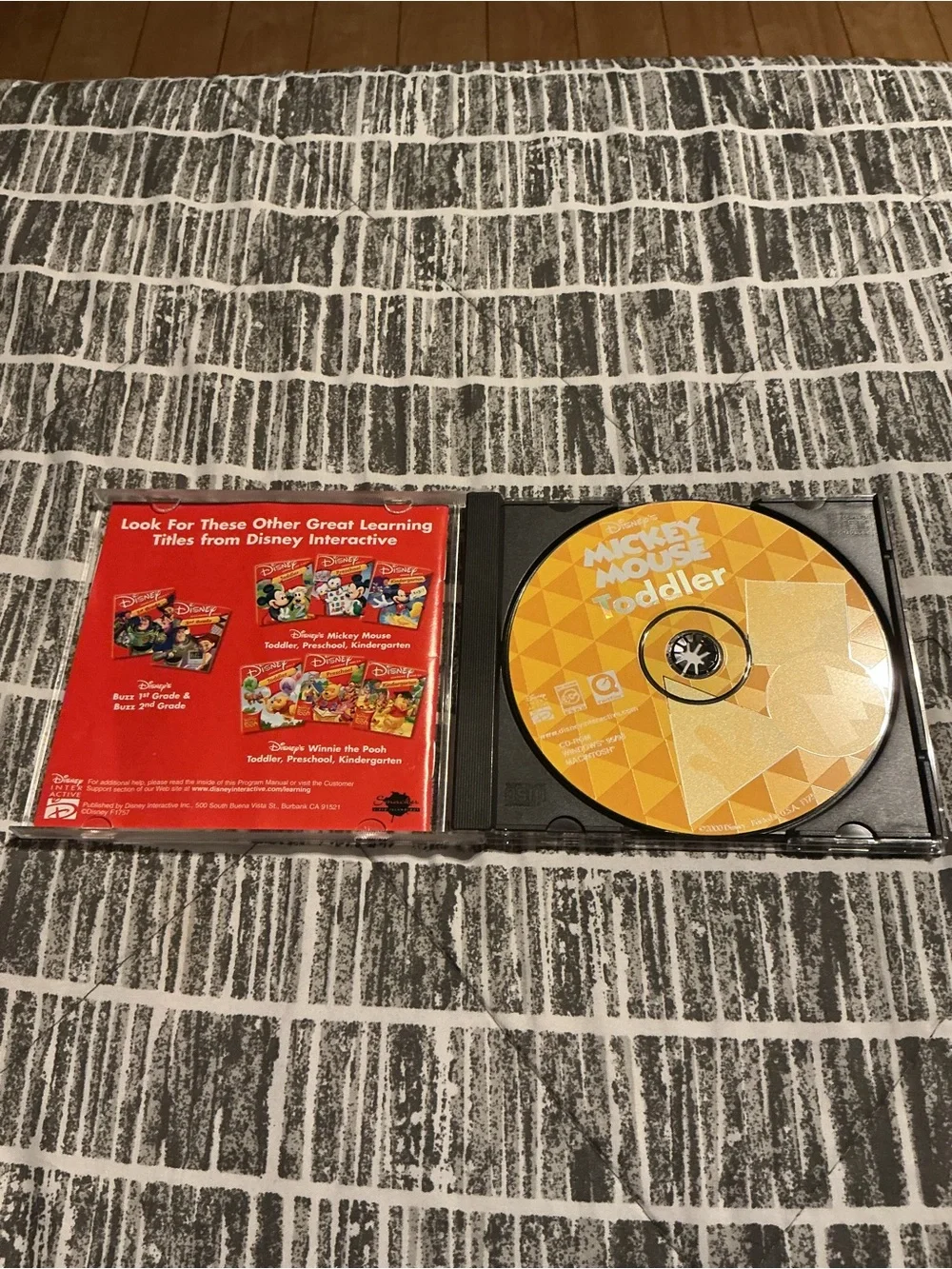 Disney Toddler Learning CD - Red, Blue, Yellow Artwork